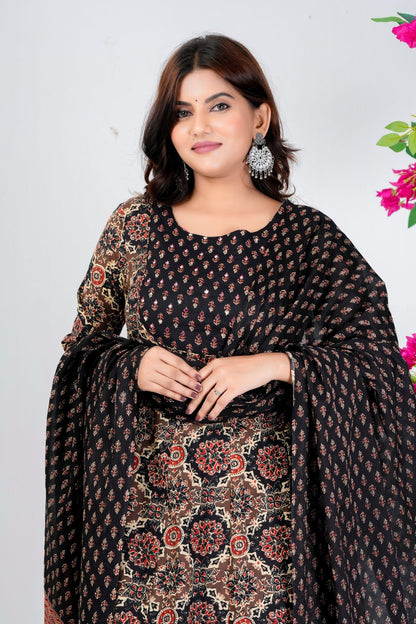 Elegant Black & Beige Floral Printed Kurta Set with Dupatta