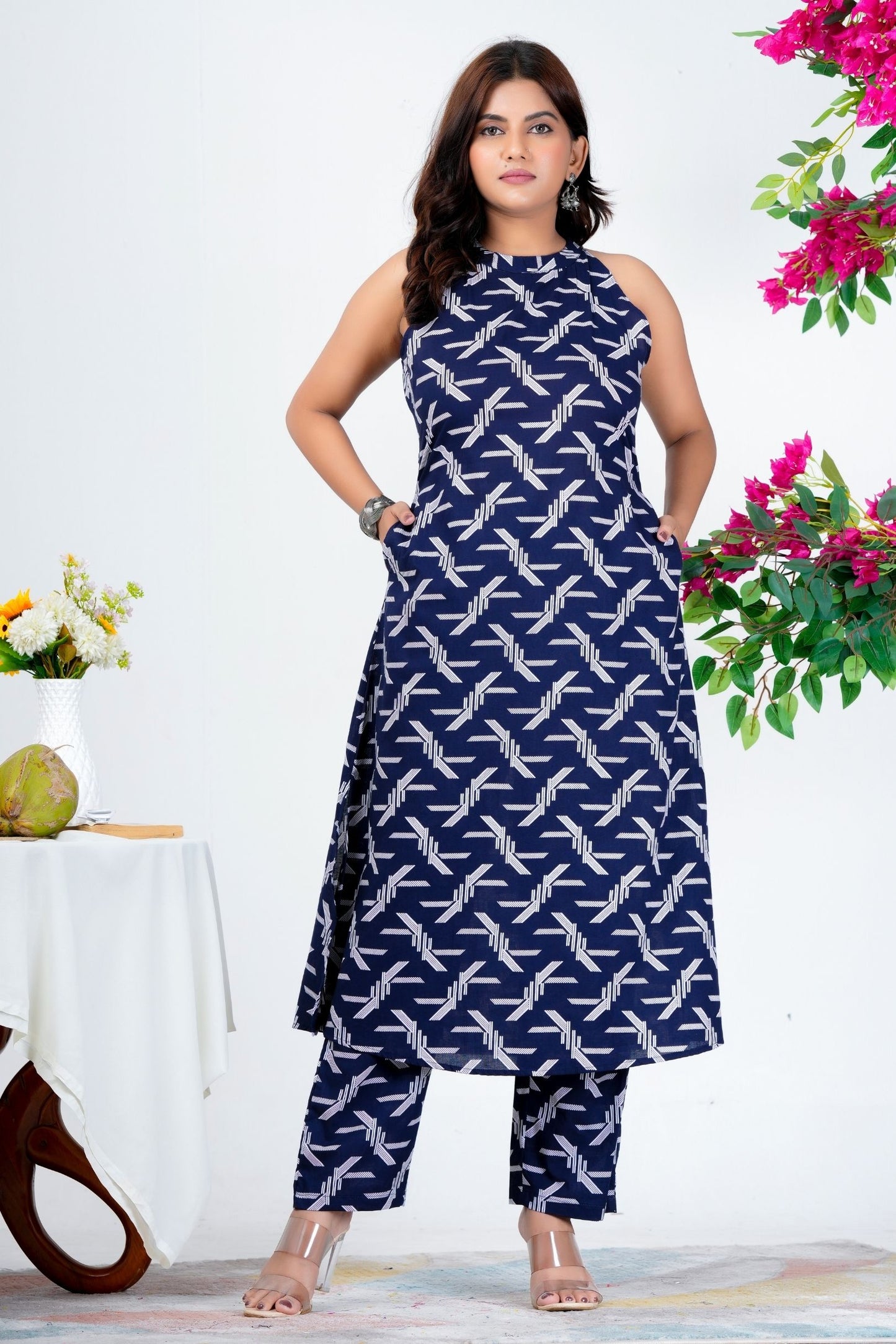 Elegant Sleeveless Navy Blue Printed Kurta Set