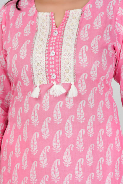 Pink Paisley Printed Kurta Set with White Dupatta