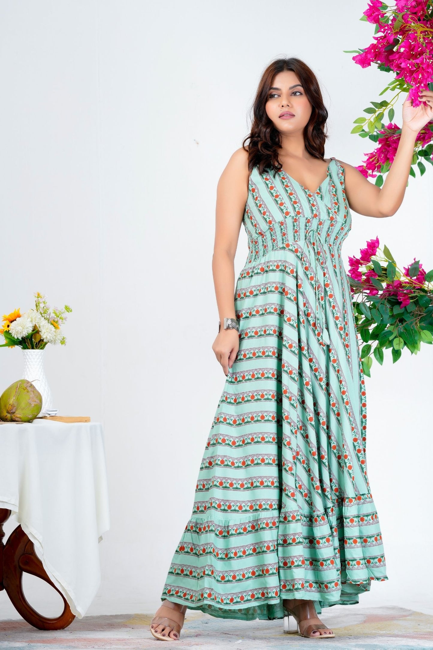 Women's Green Printed Sleeveless Maxi Dress with V-Neck & Flared Hem – Casual & Party Wear