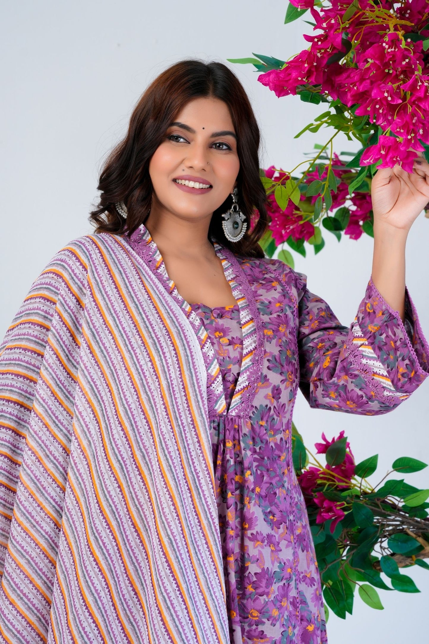 Women's Purple Floral Printed Kurta Set with Dupatta – Ethnic Wear for Festive & Casual Occasions
