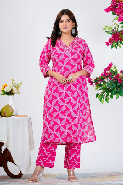 Trendy Pink Geometric Printed Kurta Set with Dupatta