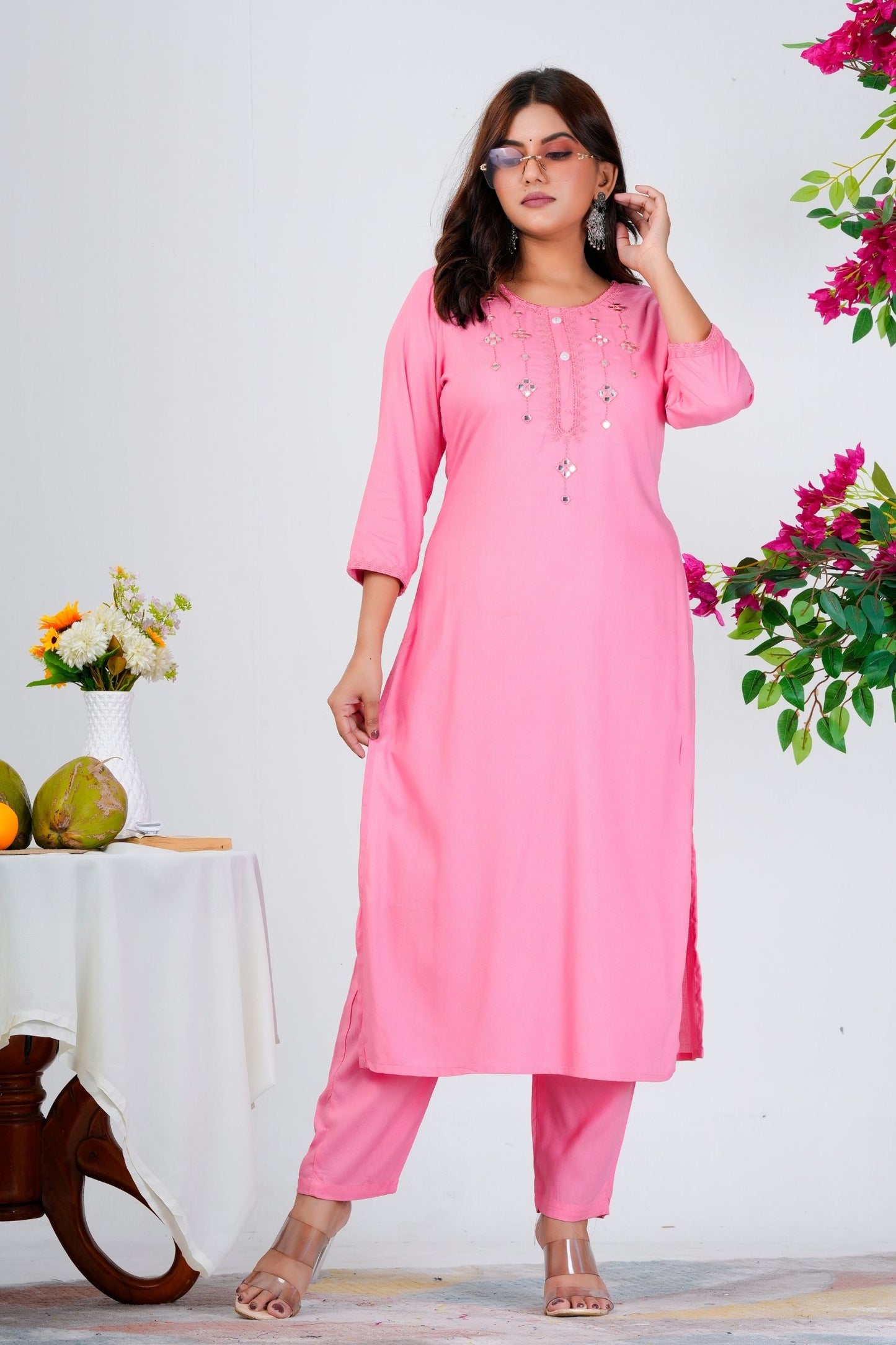 Elegant Baby Pink Solid Kurta Set with Subtle Embellishments