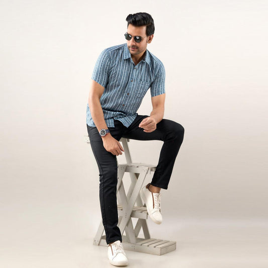 Men Navy Blue Regular Fit Cotton Striped Casual Shirt - Frionkandy