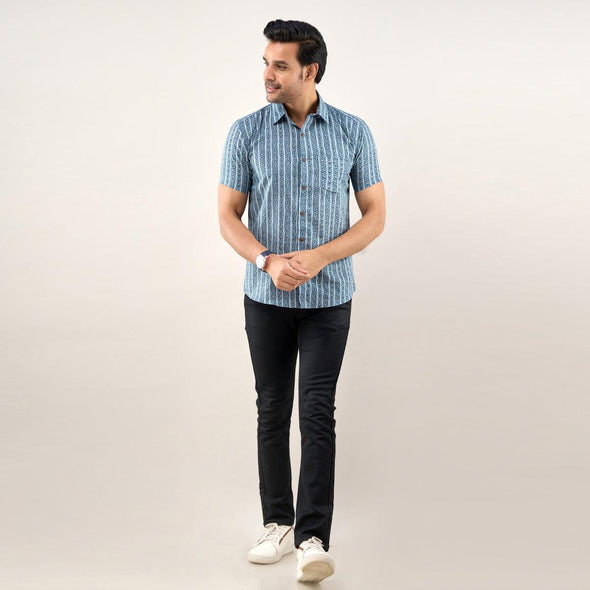 Men Navy Blue Regular Fit Cotton Striped Casual Shirt
