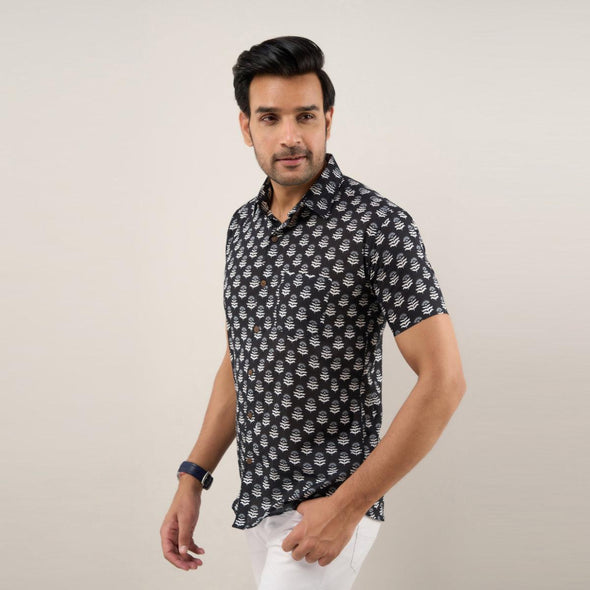 Men Black Regular Fit Cotton Floral Casual Shirt