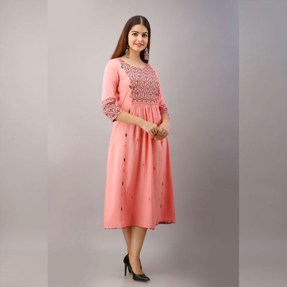 Salmon Embroidered Rayon Kurti - Frionkandy