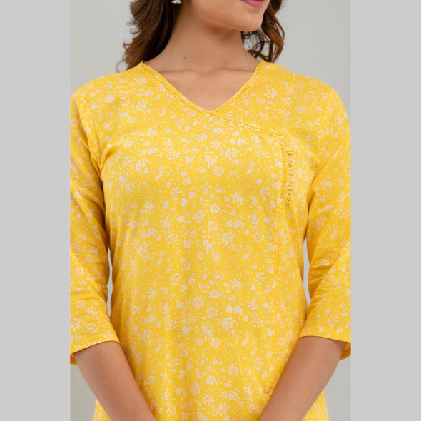 Women Yellow Floral Print Straight Kurta (SHKUP1213) - Frionkandy