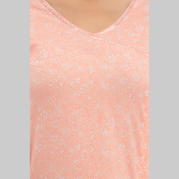 Women Peach Floral Print Straight Kurta (SHKUP1216)