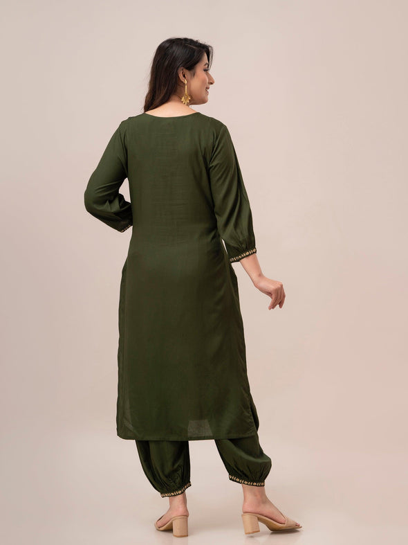 Women Green Sequinned Yoke Design Kurta with Pyjamas - Frionkandy