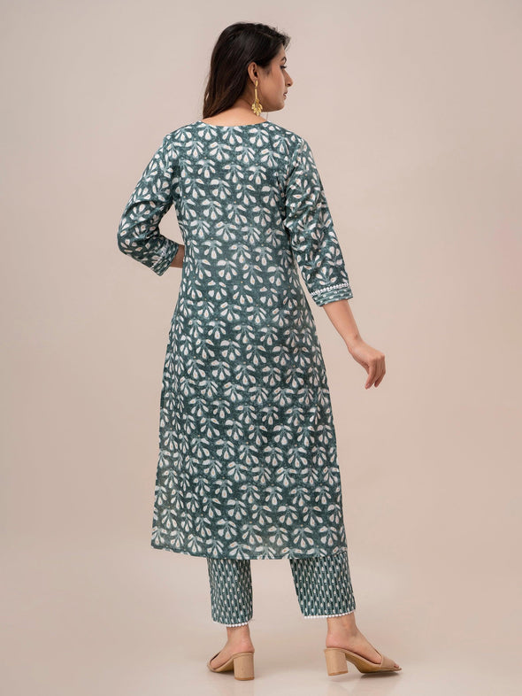 Grey Floral Print with Yoke Design A-Line Kurta with Trousers & Dupatta - Frionkandy