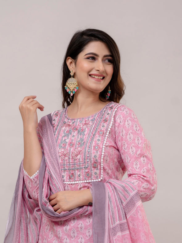 Taffy Pink Floral Print with Yoke Design A-Line Kurta with Trousers & Dupatta