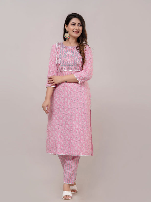 Taffy Pink Floral Print with Yoke Design A-Line Kurta with Trousers & Dupatta